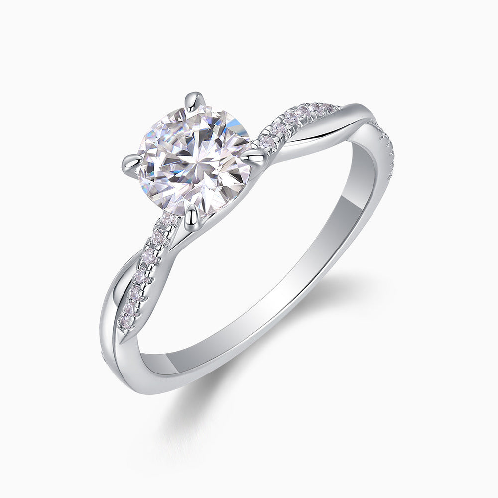 Round cut moissanite pavé wedding ring, round center with pavé side stones—white-gold vermeil