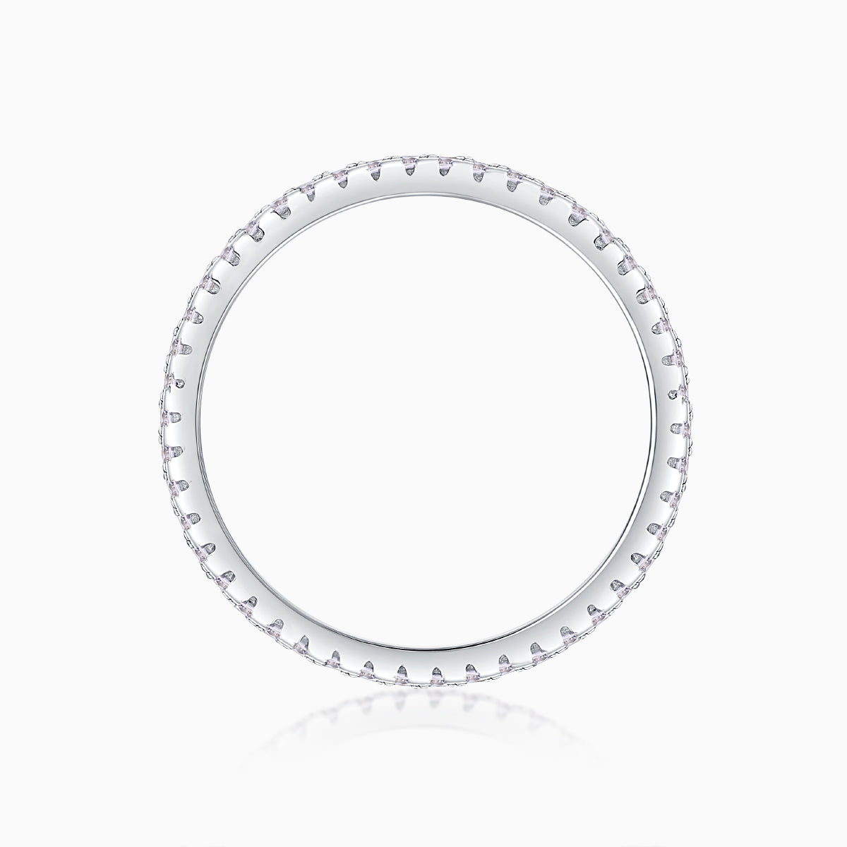 Three-row eternity band top view with pavé stones on outer rows