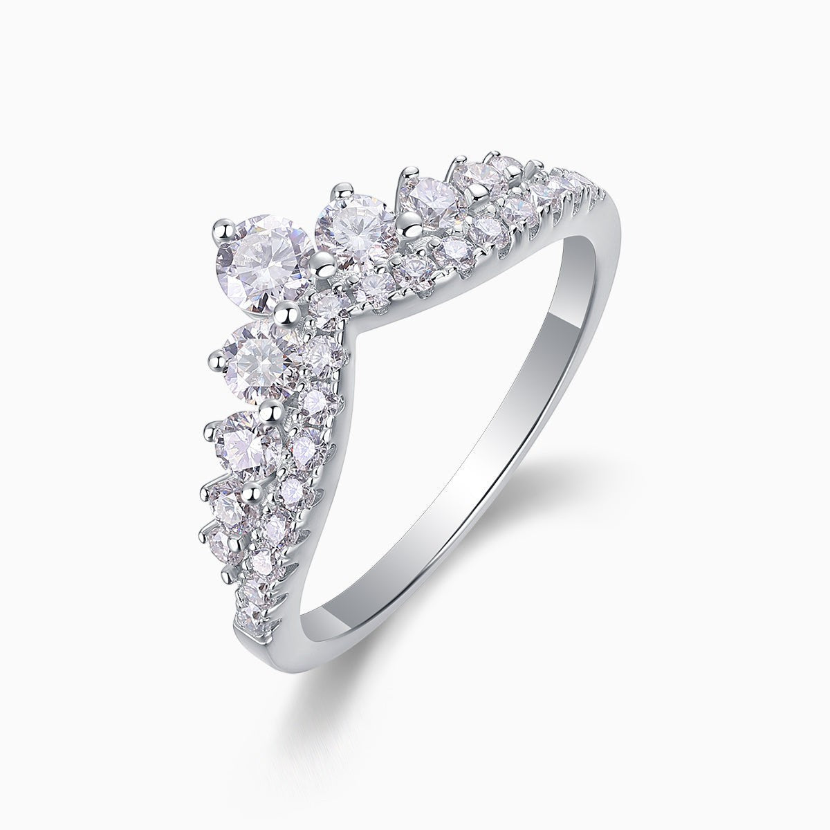 Moissanite wedding band white gold vermeil, angled view of crown prongs and stones