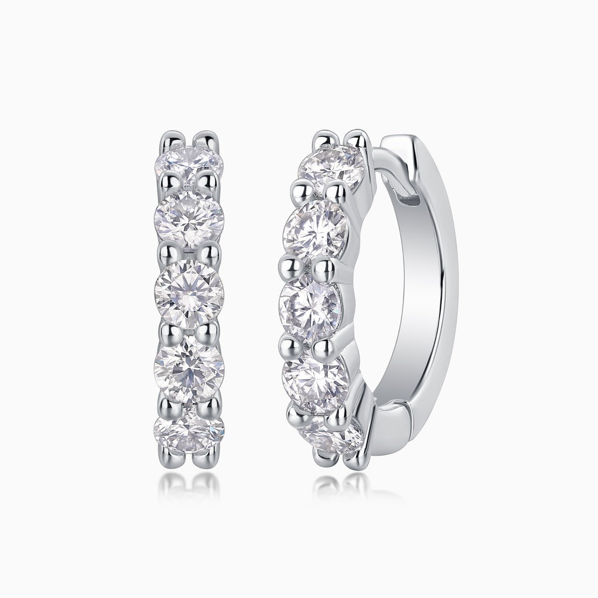 Round moissanite hoop earrings in white gold vermeil, four sparkling round stones