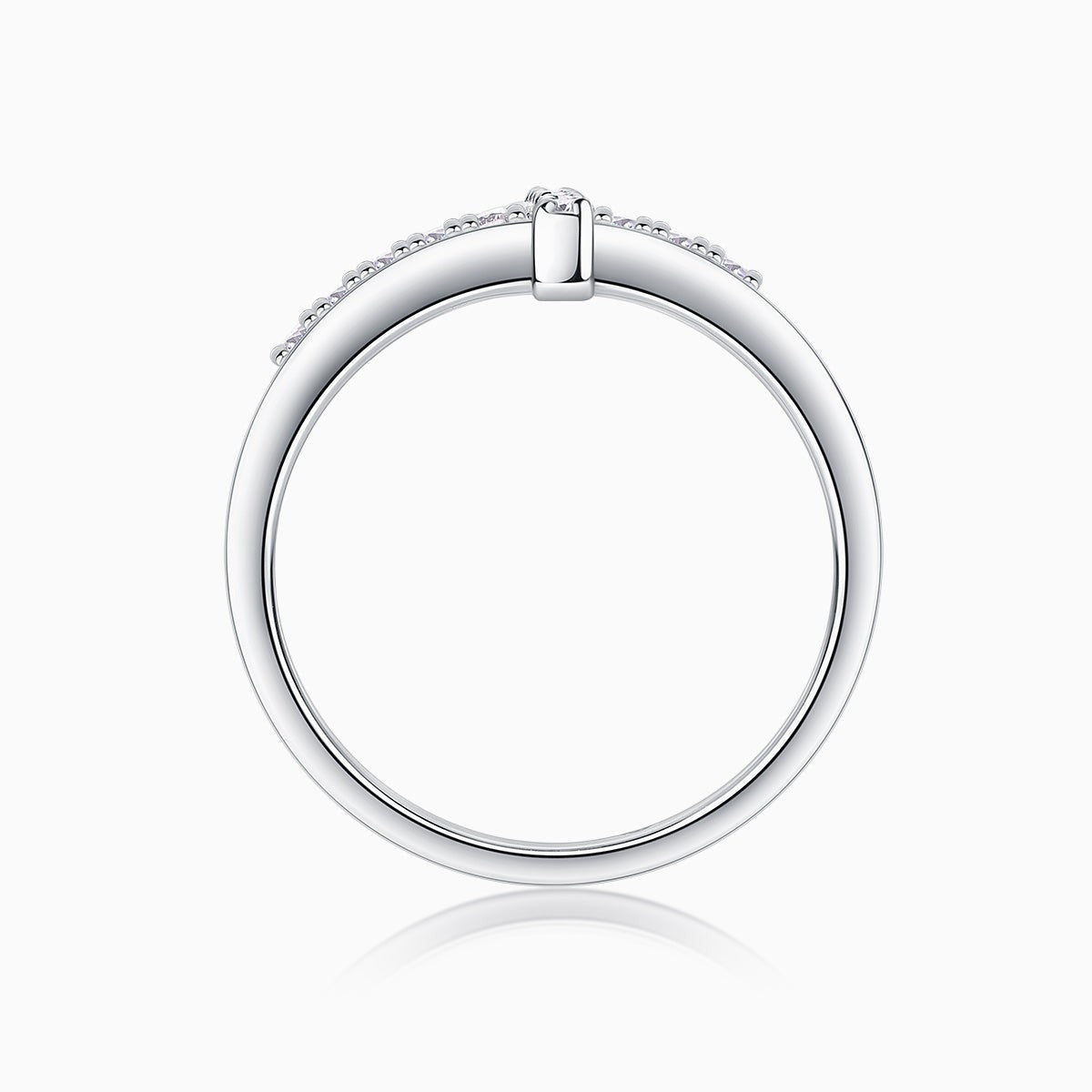 Thin cross band ring, top view with pavé stones and squared cross setting