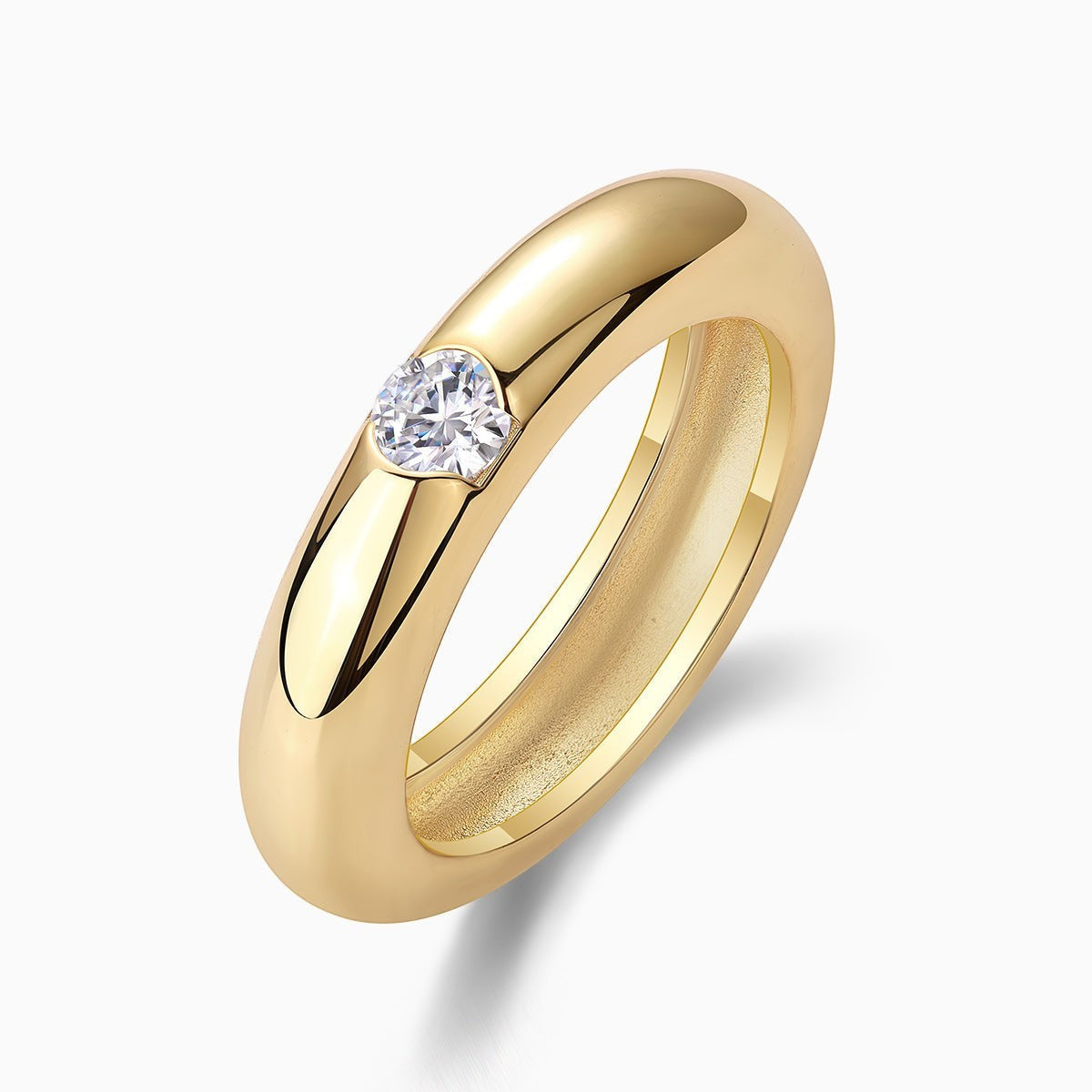 Solitaire Moissanite Bandring, Gelbgold-Vermeil, Solitärstein seitlich, klare Fassung